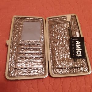 Wallet for women.